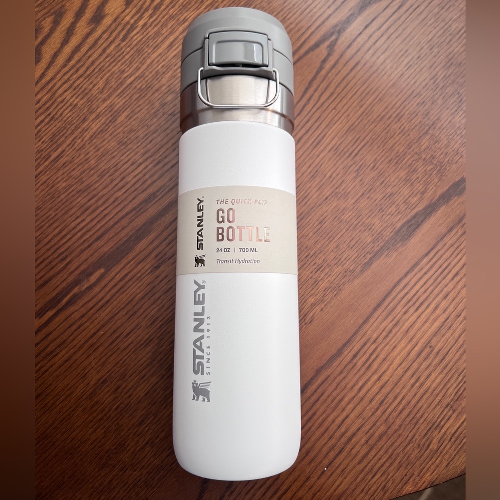 Stanley Go Bottle White 24 oz.